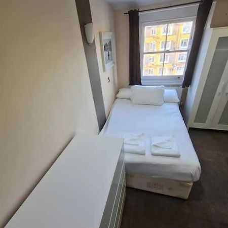 Lovely En-Suite Bedroom London Exterior photo